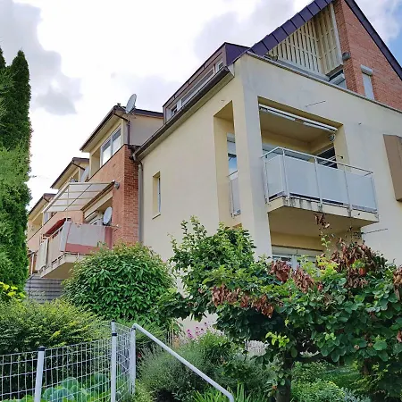 Gyöngyszem Apartman * Hévíz